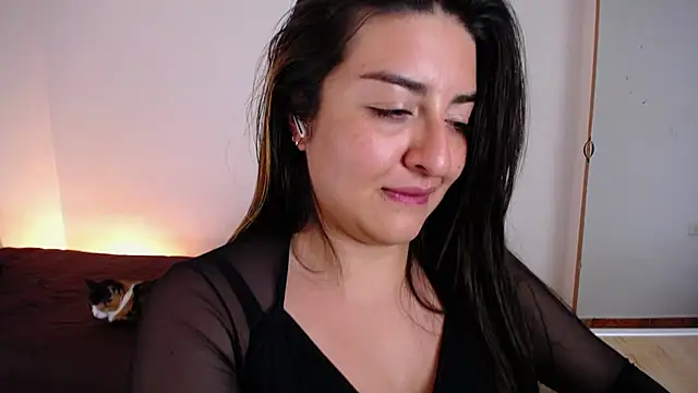 Snapshot of moritalatina chatting on March 2026 02:28:01 AM moritalatina online show from March 2026 02:28:01 AM