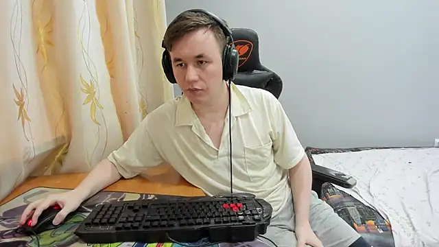 iliaskrislove online show from May 2026 04:04:02 PM