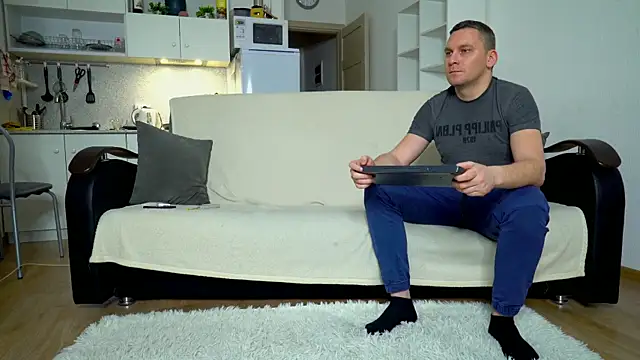 littlesweettifany online show from February 2025 03:09:02 PM