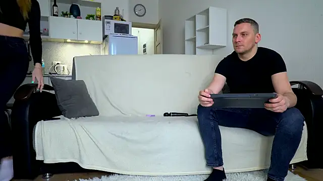 littlesweettifany online show from March 2025 12:58:01 PM