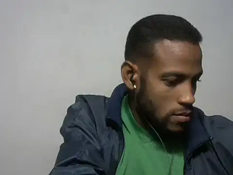 Snapshot of michel_sc chatting on November 2025 06:02:01 AM michel sc online show from November 2025 06:02:01 AM