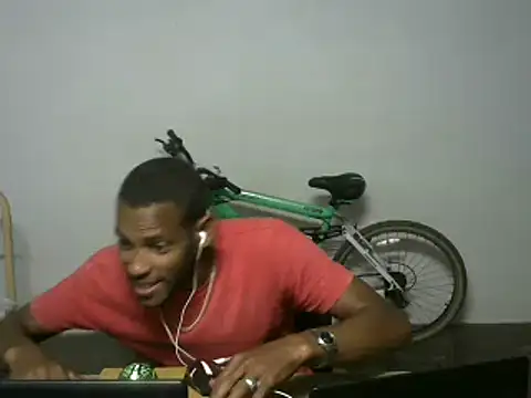 Snapshot of michel_sc chatting on March 2026 05:46:01 AM michel sc online show from March 2026 05:46:01 AM