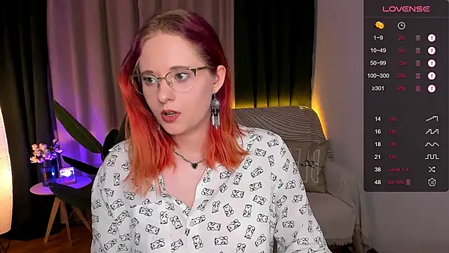 Aemilia  online show from December 2024 07:28:02 AM