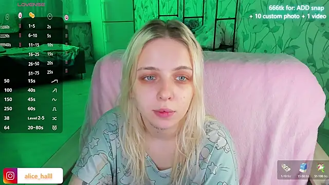 Alice Halle online show from December 2024 03:44:01 PM