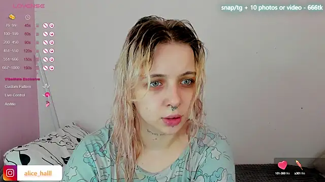 Alice Halle online show from February 2025 11:28:02 AM