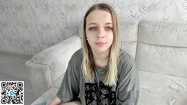 Alice Halle online show from May 2026 02:41:02 AM