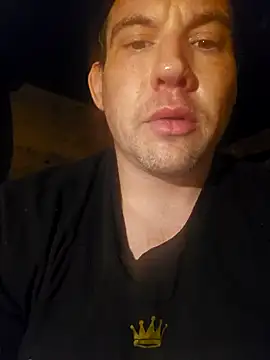 Snapshot of notsure353 chatting on February 2025 11:02:02 PM notsure353 online show from February 2025 11:02:02 PM