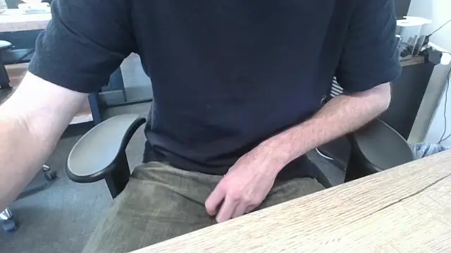 Michealtje85 online show from April 2026 01:55:02 PM