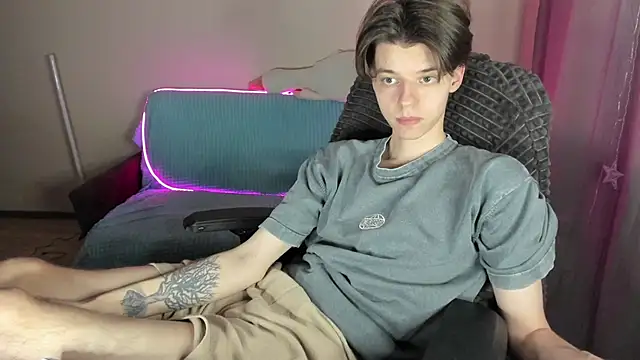 Liam sexy1 online show from March 2025 08:04:02 AM