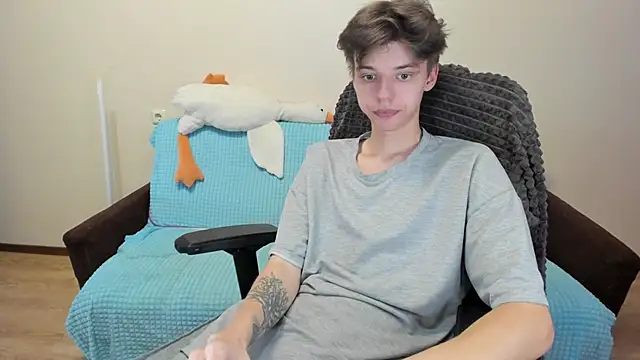 Liam sexy1 online show from October 2025 01:01:02 PM