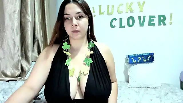 SuzyGamingFairy online show from March 2026 12:14:01 AM