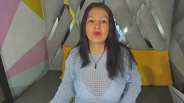 Mulan sexy01 online show from May 2026 01:18:02 PM
