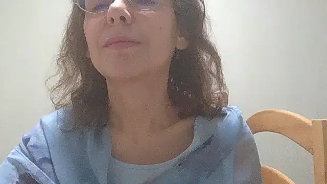 HollyJewel online show from December 2024 04:36:02 PM