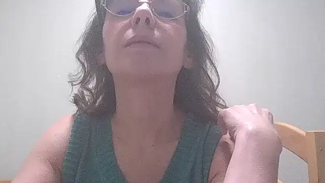 HollyJewel online show from February 2025 08:53:02 PM