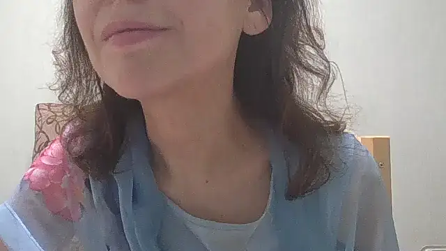 HollyJewel online show from March 2025 04:51:02 PM