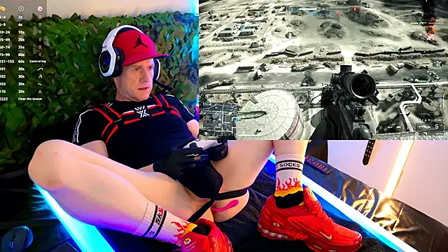 Snapshot of Fuc71 chatting on October 2025 06:08:02 PM Fuc71 online show from October 2025 06:08:02 PM