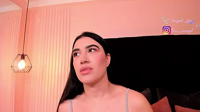 angeel fox online show from September 2025 02:22:02 AM