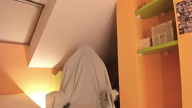 Snapshot of GoodGirll2133 chatting on February 2025 05:47:02 PM GoodGirll2133 online show from February 2025 05:47:02 PM