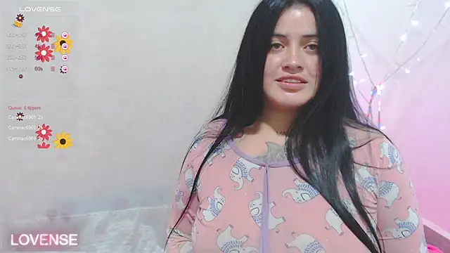 Snapshot of PamelaDoouce chatting on February 2025 03:42:01 AM PamelaDoouce online show from February 2025 03:42:01 AM