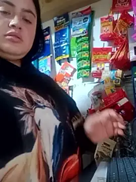 Snapshot of PamelaDoouce chatting on February 2026 09:33:02 PM PamelaDoouce online show from February 2026 09:33:02 PM