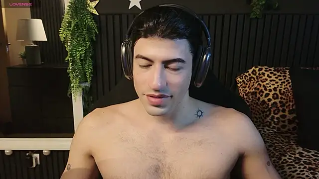 newjeff online show from July 2026 05:53:02 PM