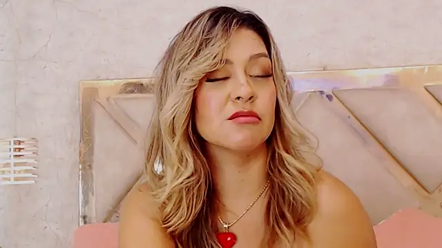 JoannaStanford online show from March 2025 03:51:01 AM