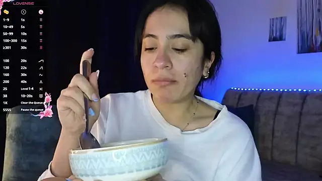 ZaraDames  online show from October 2025 02:17:01 AM