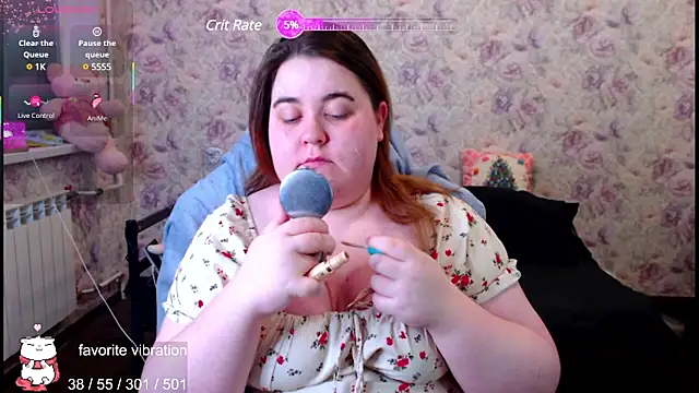 Estelle Hicks online show from March 2025 06:21:02 PM