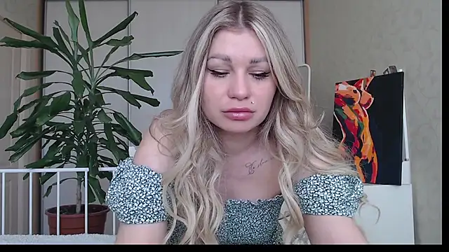 ShyEvaa online show from May 2026 04:19:01 AM