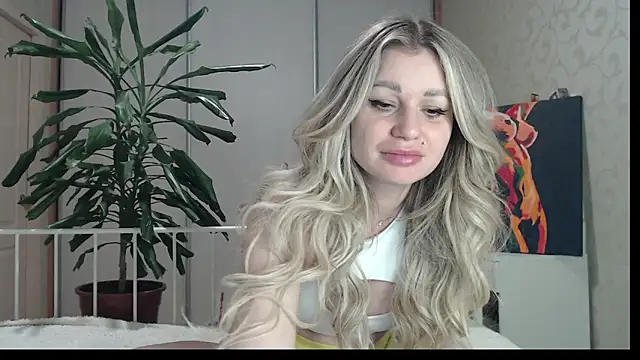 ShyEvaa online show from May 2026 05:53:01 PM
