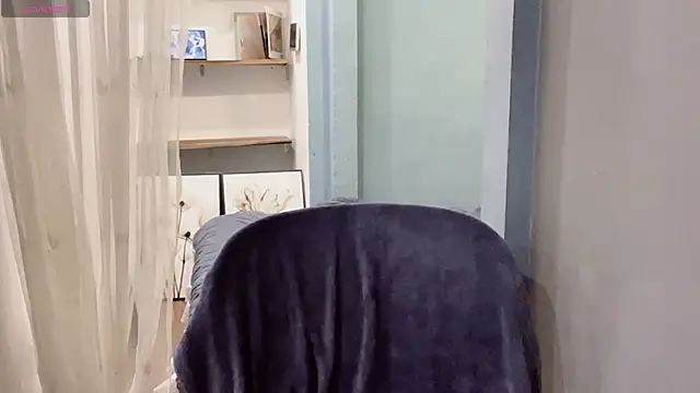  minji bae online show from December 2025 06:23:01 PM