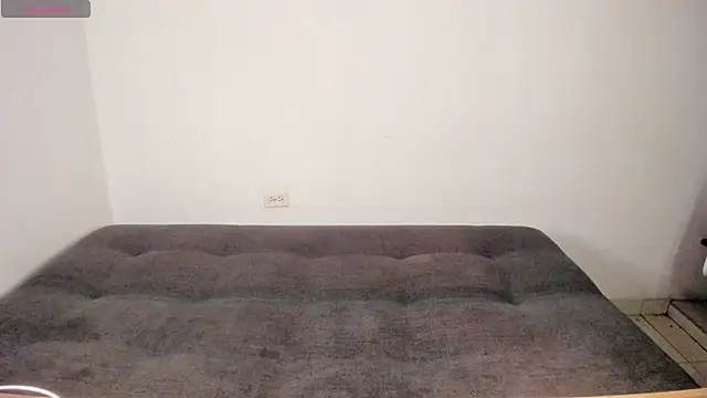 Danni boy online show from June 2026 11:14:01 PM