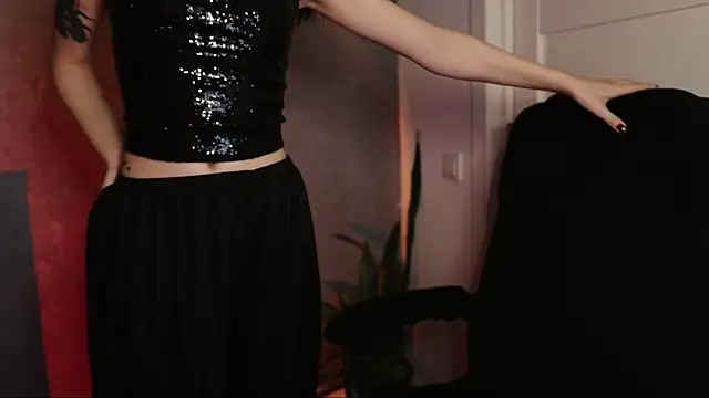 Snapshot of mistress__rochelle chatting on March 2025 11:42:02 PM mistress rochelle online show from March 2025 11:42:02 PM