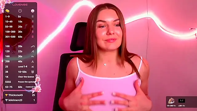 Snapshot of Glory_air chatting on February 2025 03:27:01 PM Glory air online show from February 2025 03:27:01 PM