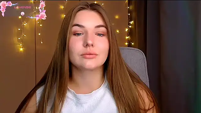 Snapshot of Glory_air chatting on September 2025 08:14:01 AM Glory air online show from September 2025 08:14:01 AM