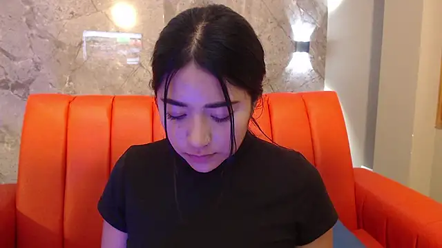 Snapshot of Susy_thomson chatting on September 2025 01:05:02 AM Susy thomson online show from September 2025 01:05:02 AM