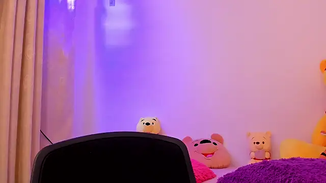 shanel taylor online show from February 2025 04:07:01 AM