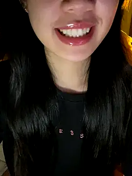 minmin2kk5 online show from November 2025 03:13:02 PM