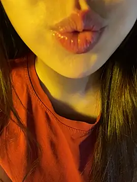 minmin2kk5 online show from April 2026 06:36:01 AM