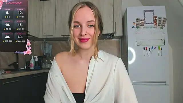 violet blue eyes online show from January 2025 02:08:02 PM