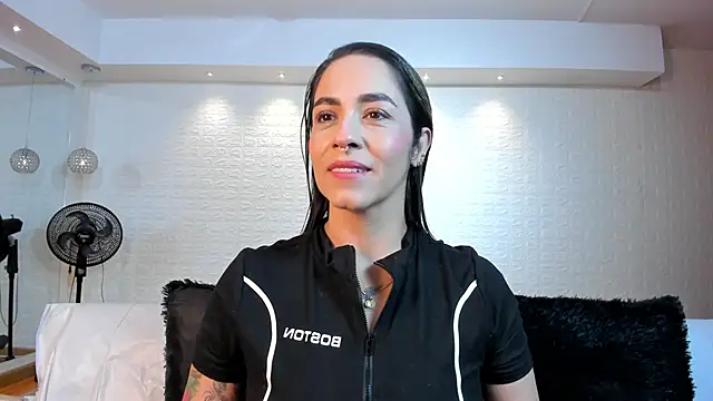 Snapshot of violet_scott chatting on October 2025 10:54:02 AM violet scott online show from October 2025 10:54:02 AM