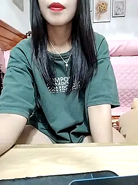 cream1299 online show from September 2025 01:22:02 PM