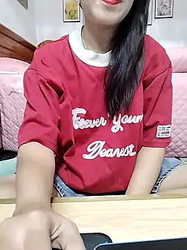 cream1299 online show from September 2025 04:27:01 AM