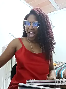 Snapshot of Melinahills chatting on March 2025 03:13:01 AM Melinahills online show from March 2025 03:13:01 AM