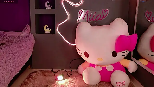 miia  baker online show from July 2026 12:09:02 PM