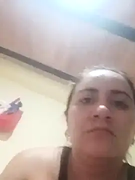 Snapshot of claus20 chatting on February 2025 07:35:01 PM claus20 online show from February 2025 07:35:01 PM