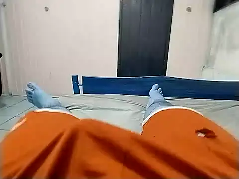 Snapshot of NumeralChevre chatting on February 2025 04:25:02 AM NumeralChevre online show from February 2025 04:25:02 AM