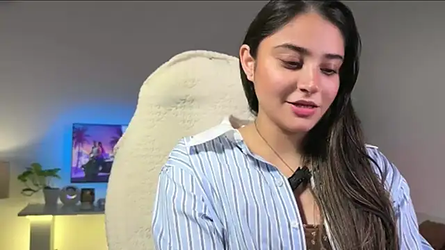 demieliss online show from February 2026 07:07:02 AM