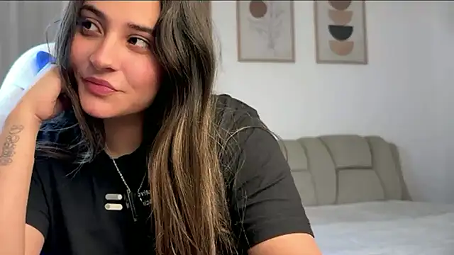 demieliss online show from March 2026 08:47:01 PM