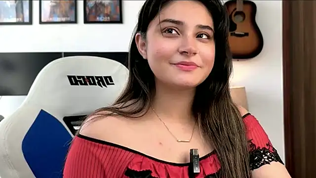 demieliss online show from May 2026 08:44:01 AM